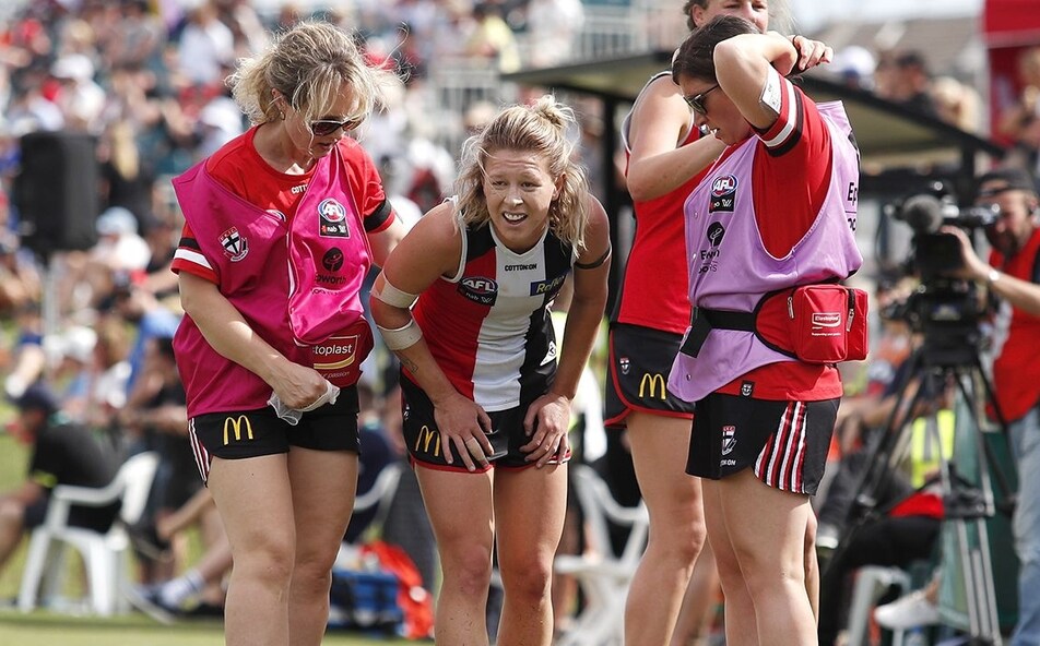 Saints Duo Sidelined With Knee Injuries