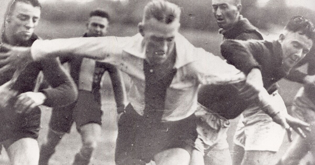 Rewind to 1925 Watson wins the secondever Brownlow Medal